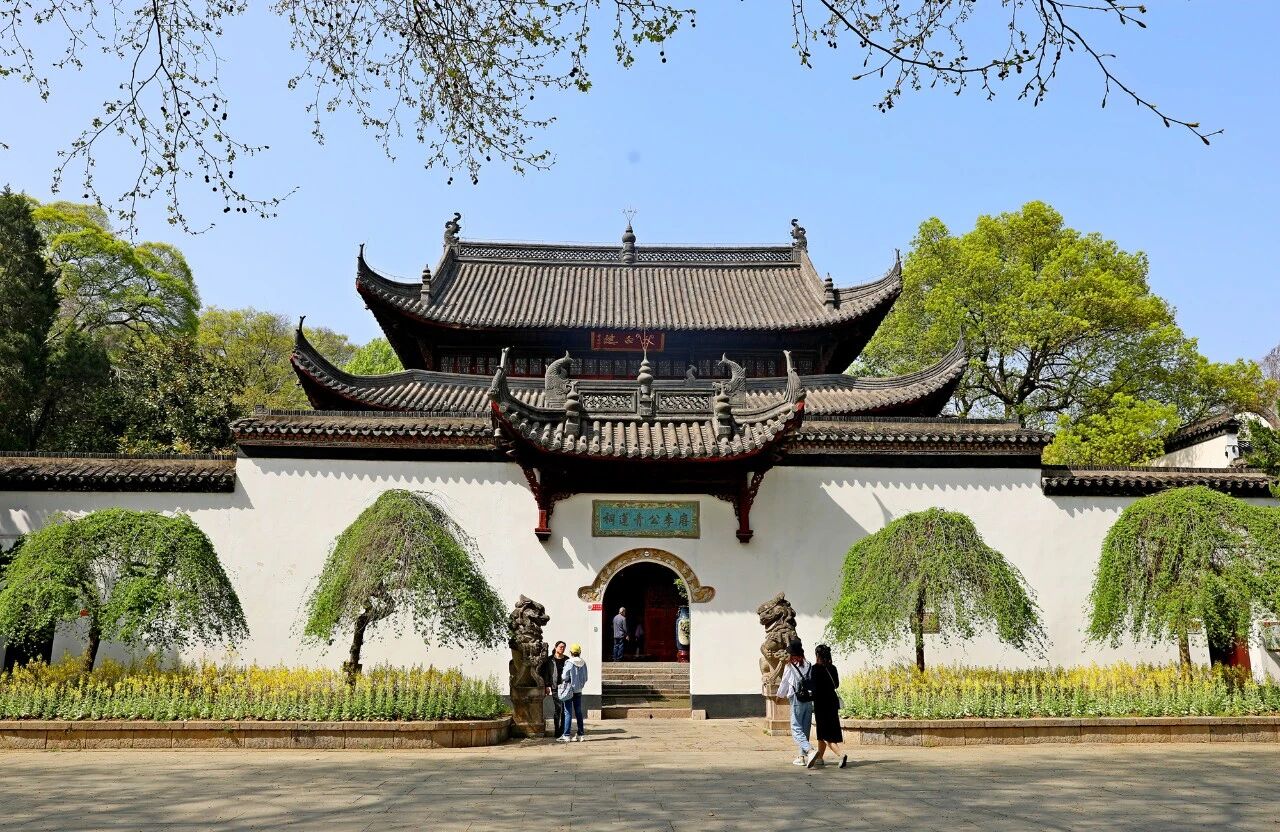 6a69b6ee0df0d.jpg